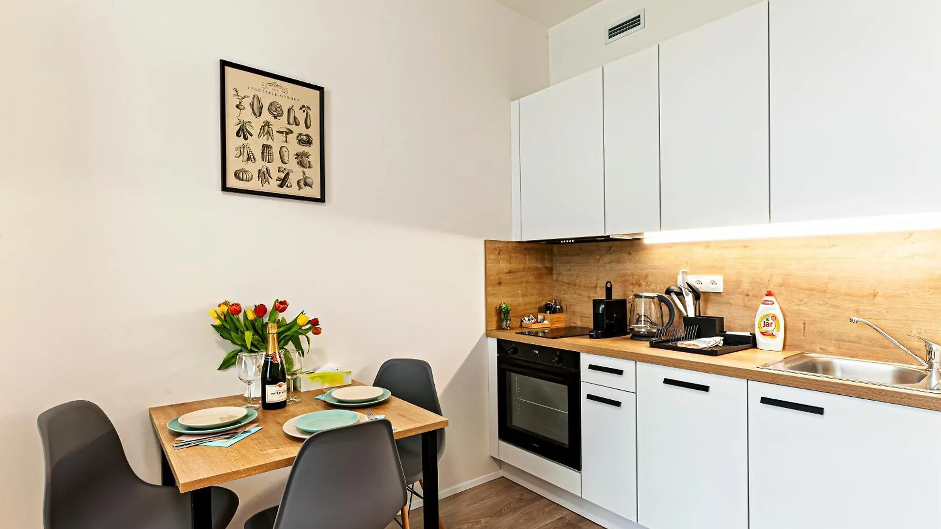 Kora Apartments Andel Πράγα 0*,  Τσεχία