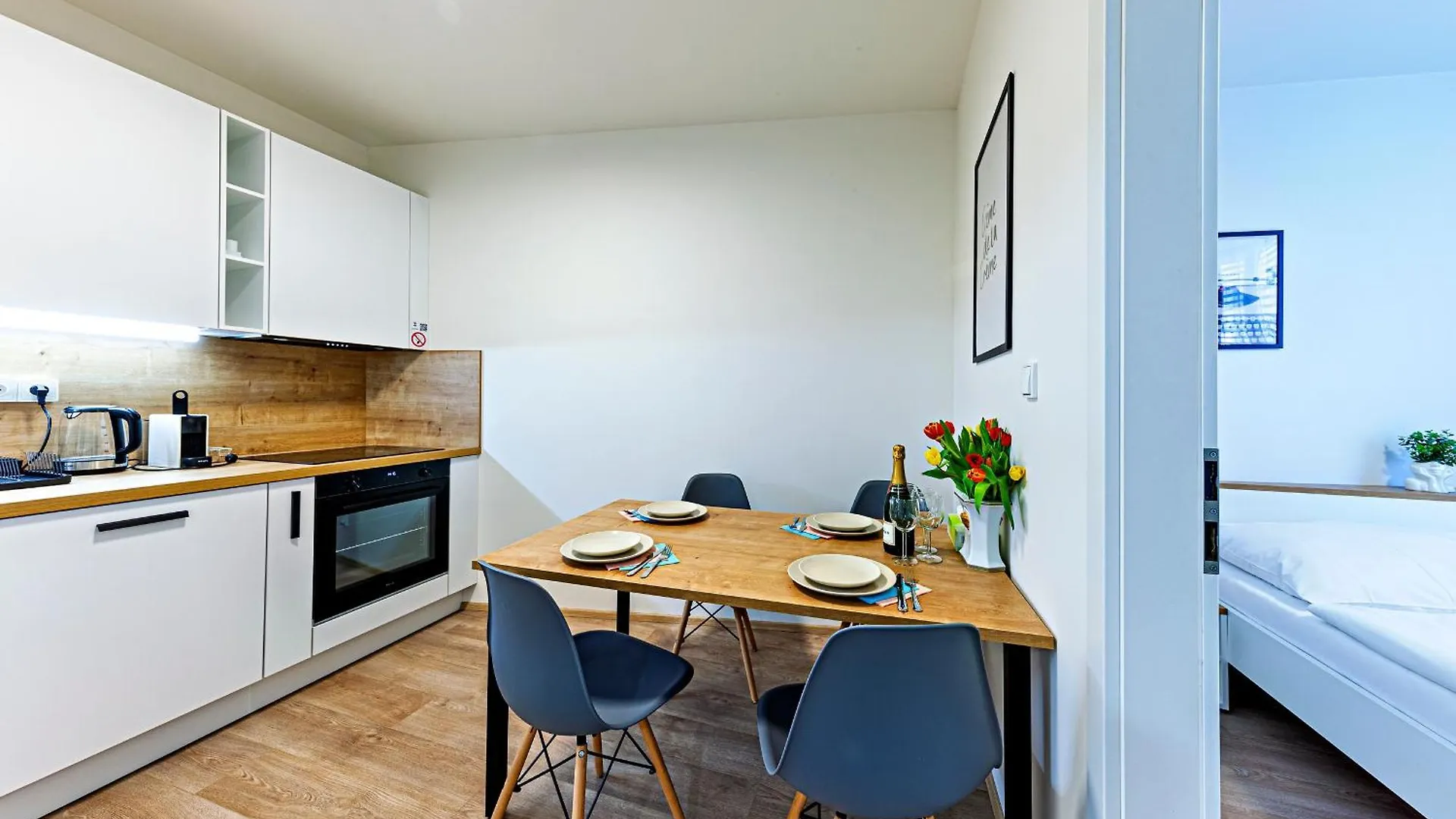 Kora Apartments Andel Πράγα